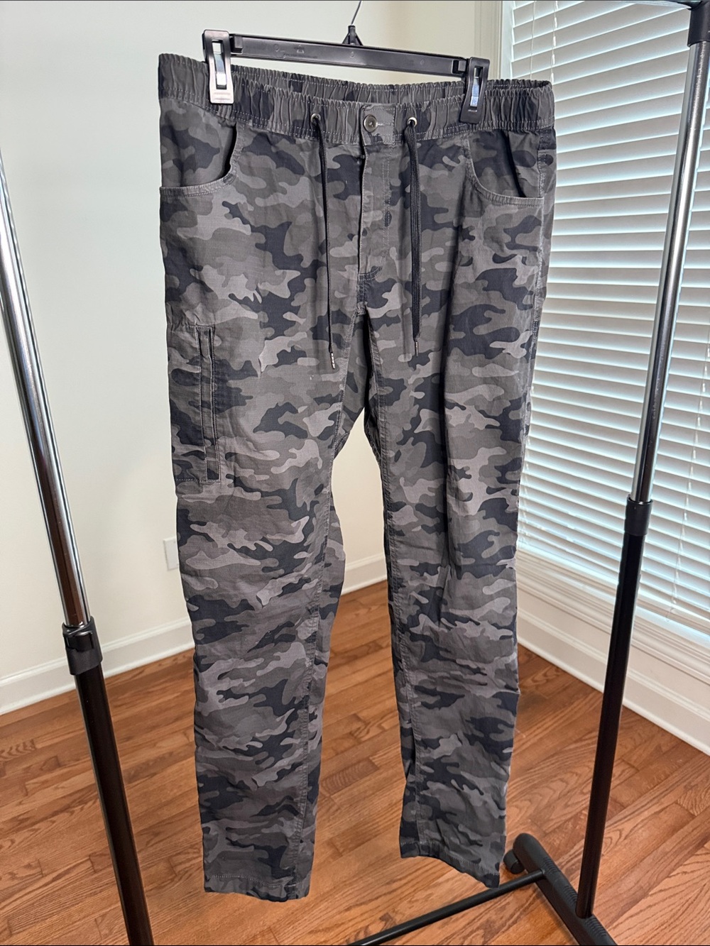 BYLT Basics Weekender Pant in Black Camo XL